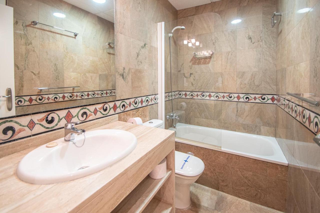 Apartamento El Meridiano De Cadiz Cádis Exterior foto